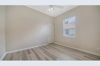 5939 Sandstone Avenue, Sarasota, FL 34243 - Photo 25