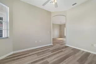 5939 Sandstone Ave, Sarasota, FL 34243 - Photo 11