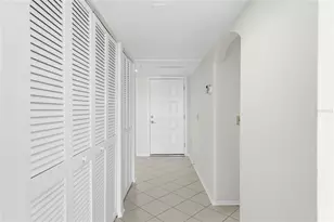 211 Lakewood Dr, Bradenton, FL 34210 - Photo 15