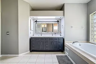 18002 Howling Wolf Run, Parrish, FL 34219 - Photo 29
