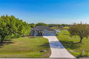 18002 Howling Wolf Run, Parrish, FL 34219 - Photo 11