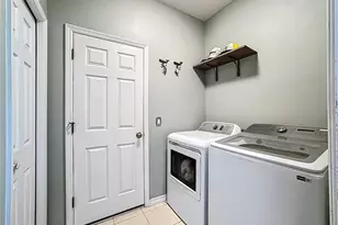 18002 Howling Wolf Run, Parrish, FL 34219 - Photo 49