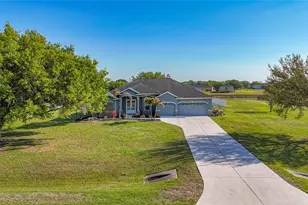 18002 Howling Wolf Run, Parrish, FL 34219 - Photo 3