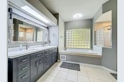 18002 Howling Wolf Run, Parrish, FL 34219 - Photo 35