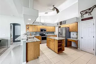 18002 Howling Wolf Run, Parrish, FL 34219 - Photo 25
