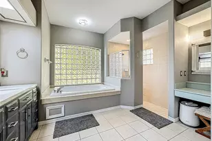 18002 Howling Wolf Run, Parrish, FL 34219 - Photo 27