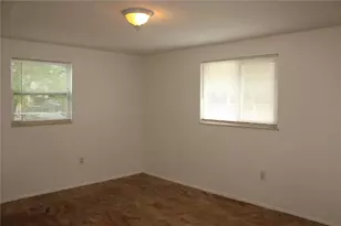 3312 26th St W, Bradenton, FL 34205 - Photo 13