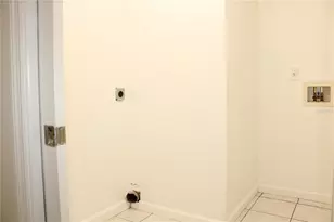 3312 26th St W, Bradenton, FL 34205 - Photo 25