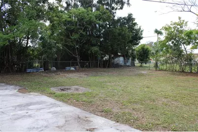 3312 26th Street W, Bradenton, FL 34205 - Photo 27