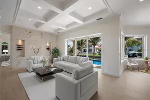 510 Bowsprit Ln, Longboat Key, FL 34228 - Photo 7