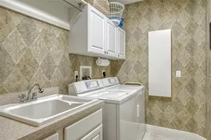 6350 Water Crest Way, Lakewood Ranch, FL 34202 - Photo 31