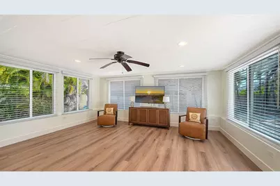 375 N Washington Drive, Sarasota, FL 34236 - Photo 15