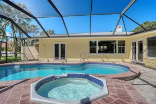 375 N Washington Dr, Sarasota, FL 34236 - Photo 25