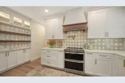 375 N Washington Drive, Sarasota, FL 34236 - Photo 13