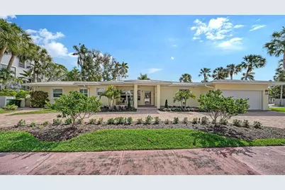 375 N Washington Drive, Sarasota, FL 34236 - Photo 1