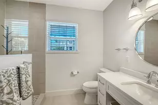 375 N Washington Dr, Sarasota, FL 34236 - Photo 15