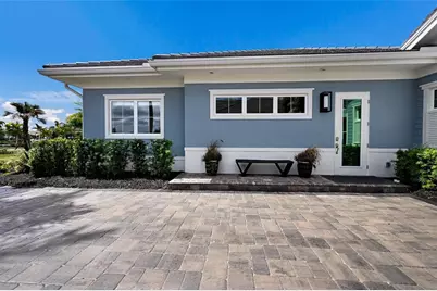 8134 Pavia Way, Lakewood Ranch, FL 34202 - Photo 31