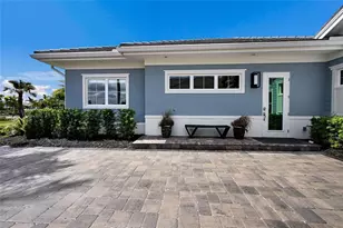 8134 Pavia Way, Lakewood Ranch, FL 34202 - Photo 31
