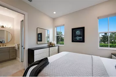 8134 Pavia Way, Lakewood Ranch, FL 34202 - Photo 37