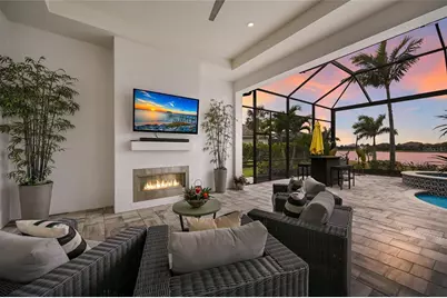 8134 Pavia Way, Bradenton, FL 34202 - Photo 3