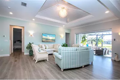 7732 Sandhill Lake Drive, Sarasota, FL 34241 - Photo 15