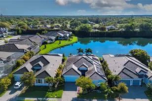 7732 Sandhill Lake Dr, Sarasota, FL 34241 - Photo 3