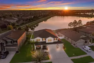 11435 Leland Groves Dr, Riverview, FL 33579 - Photo 3