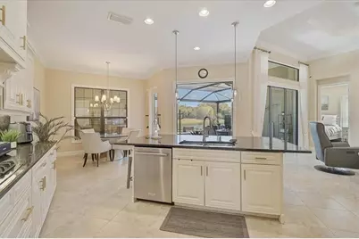 14911 Castle Park Terrace, Lakewood Ranch, FL 34202 - Photo 5