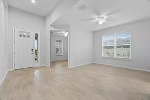 6312 Laurelcrest Gln, Palmetto, FL 34221 - Photo 5