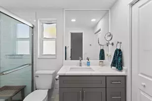 604 Spanish Dr N, Longboat Key, FL 34228 - Photo 23