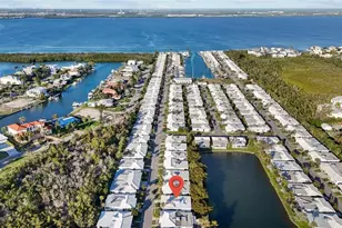 604 Spanish Dr N, Longboat Key, FL 34228 - Photo 35