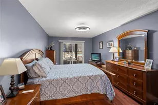 1630 Stickney Point Rd, Sarasota, FL 34231 - Photo 19