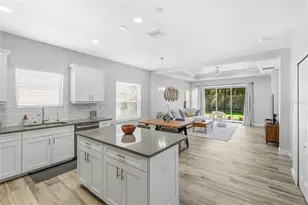 1735 Lake Verona Cir, Bradenton, FL 34211 - Photo 9