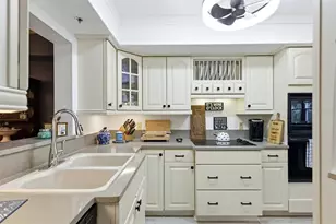 7301 29th Ave Dr W, Bradenton, FL 34209 - Photo 25