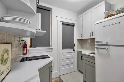 210 17th Street NW #37, Bradenton, FL 34205 - Photo 9
