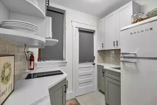 210 17th Street NW, Bradenton, FL 34205 - Photo 9
