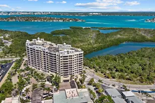 1300 Benjamin Franklin Dr, Sarasota, FL 34236 - Photo 63