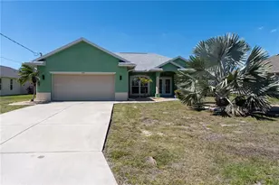 206 Mariner Ln, Rotonda West, FL 33947 - Photo 1