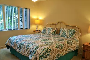 5677 Ashton Lake Dr, Sarasota, FL 34231 - Photo 5