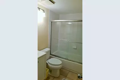 5677 Ashton Lake Drive #11, Sarasota, FL 34231 - Photo 7