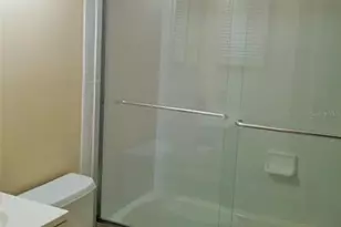 5677 Ashton Lake Dr, Sarasota, FL 34231 - Photo 7