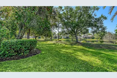 13828 Siena Loop, Lakewood Ranch, FL 34202 - Photo 45