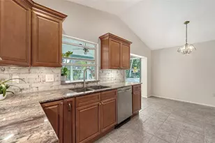 644 Sugarwood Trail, Venice, FL 34292 - Photo 9