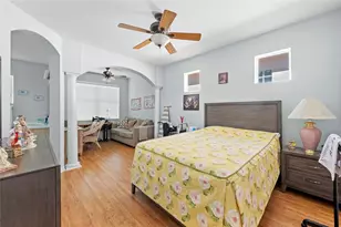 7708 32nd St E, Sarasota, FL 34243 - Photo 11