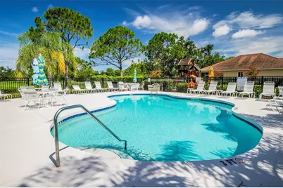 7708 32nd Street E, Sarasota, FL 34243 - Photo 27