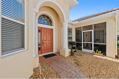 7708 32nd Street E, Sarasota, FL 34243 - Photo 1