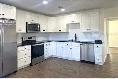 4800 Rilma Avenue #141, Sarasota, FL 34234 - Photo 3