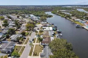 1147 Rushmore Dr, Holiday, FL 34690 - Photo 41