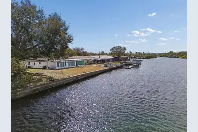 1147 Rushmore Drive, Holiday, FL 34690 - Photo 3