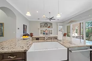 7825 Troon Ct, Lakewood Ranch, FL 34202 - Photo 19